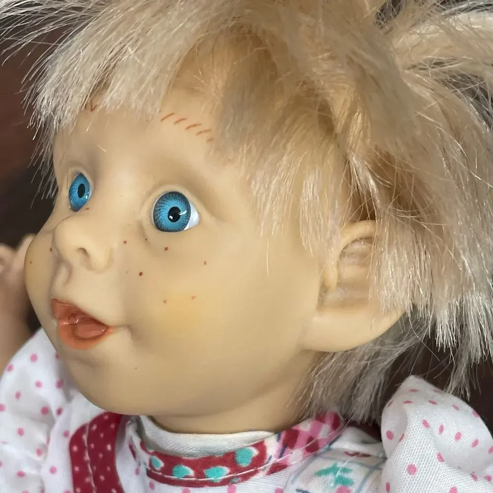 Gloobee Bunch Doll Real Life Expressions Vintage 1990s Blonde Blue Eyes READ